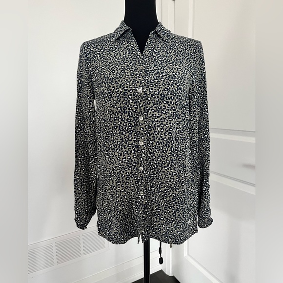Olsen leopard print button up blouse size xs - Picture 2 of 8